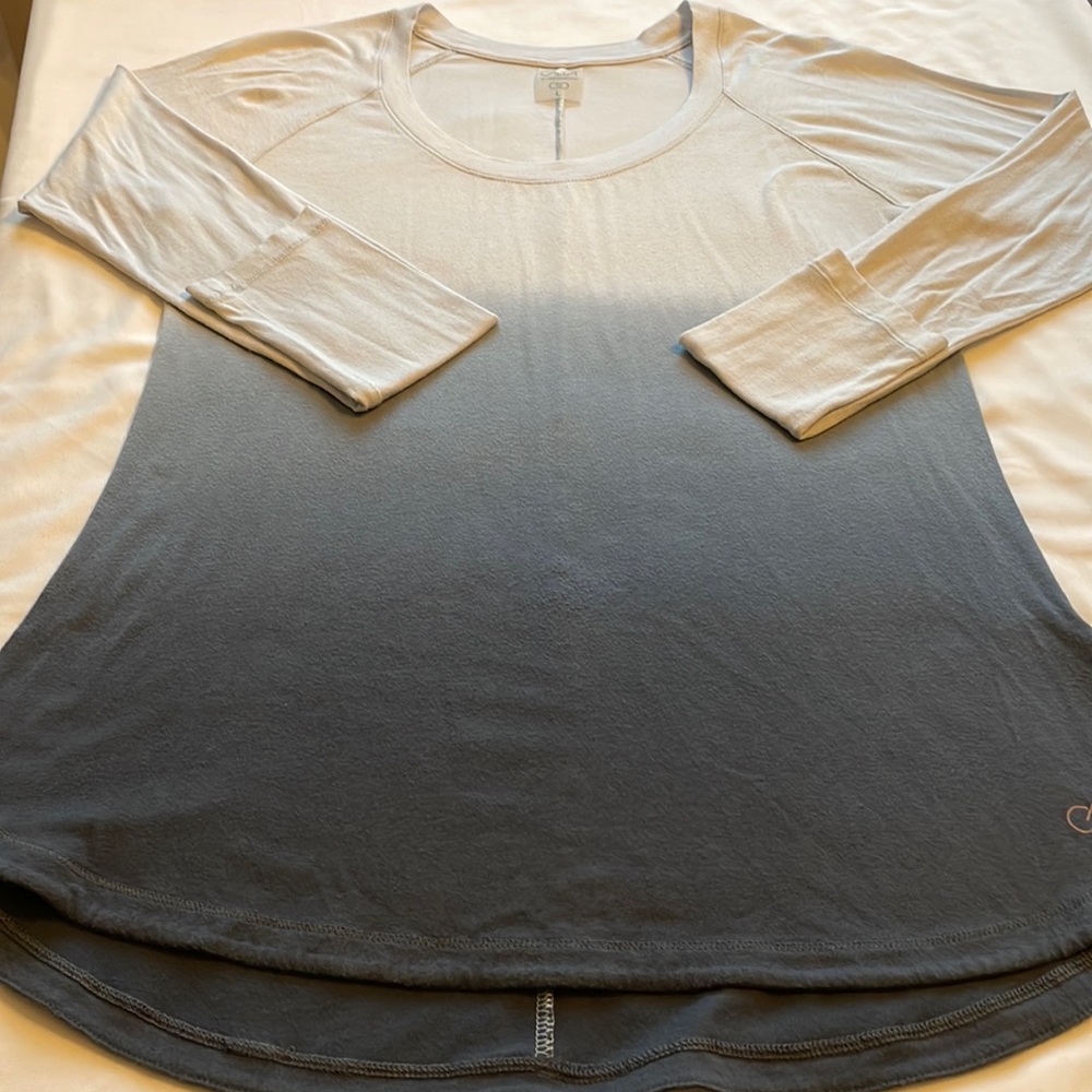Women’s Calia Long Sleeve Yoga Color Dipped Tissue Tee!